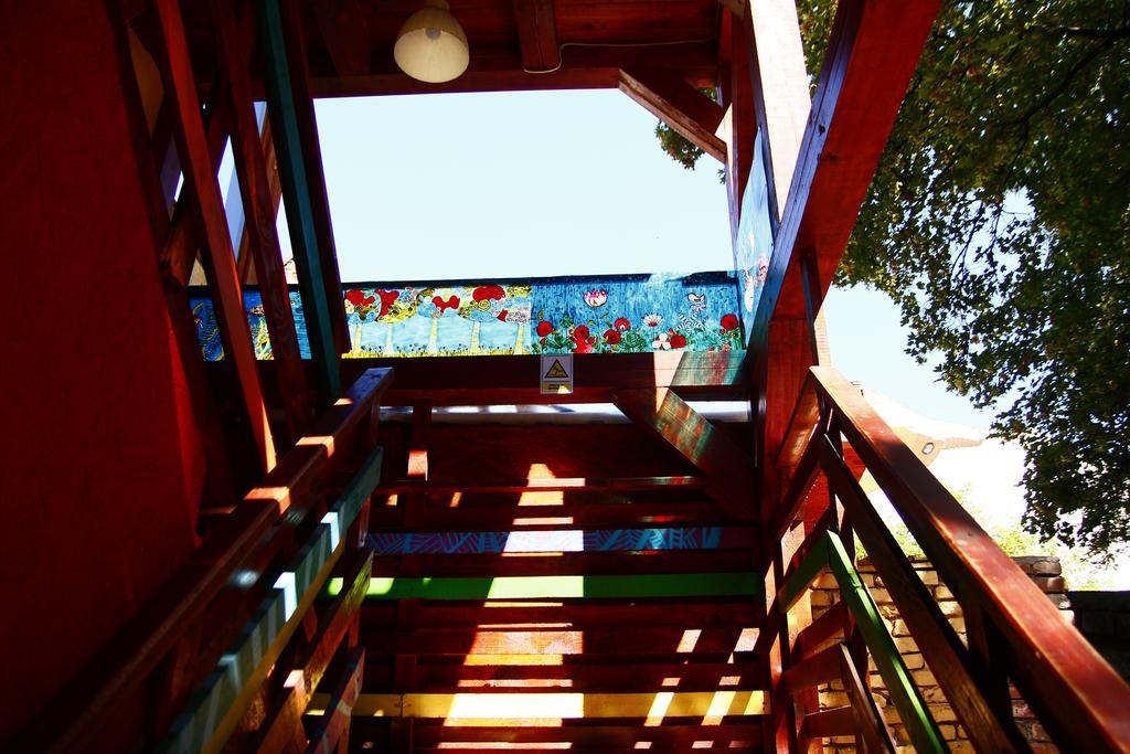 Zen Hostel คลูจ-นาโปกา ภายนอก รูปภาพ