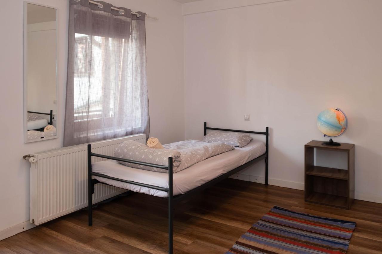 Zen Hostel คลูจ-นาโปกา ภายนอก รูปภาพ